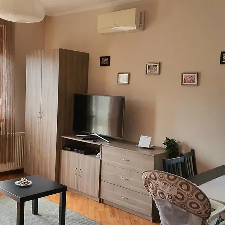 Magnólia Apartman Apartamento